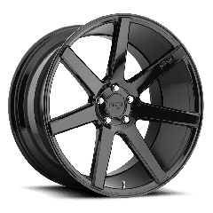 Niche 18x8 M168 Verona (5x114.3) ET+40 CB72.56 Gloss Black